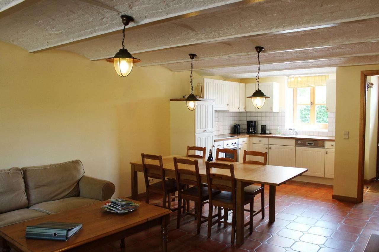 Gite De L'Ehm Villa Custinne ภายนอก รูปภาพ