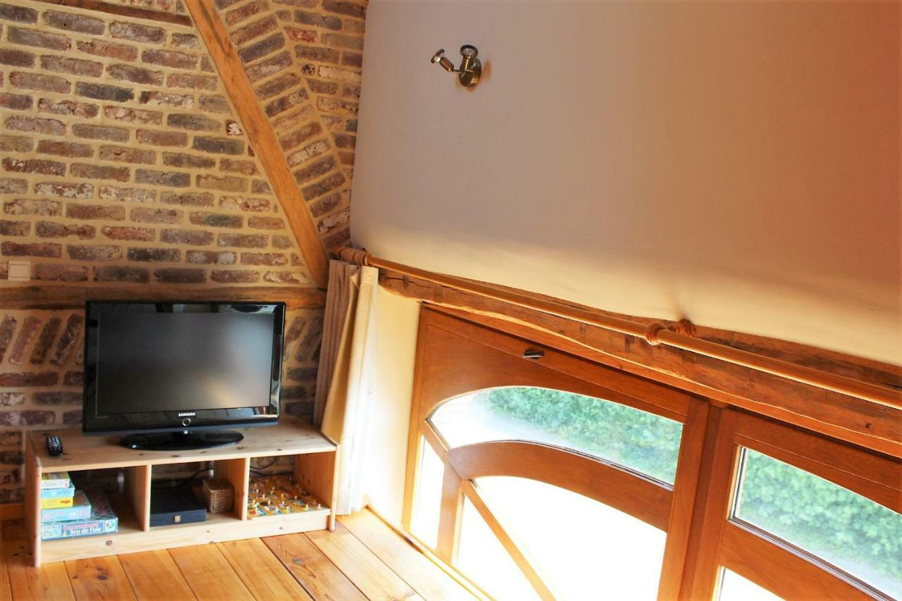 Gite De L'Ehm Villa Custinne ภายนอก รูปภาพ